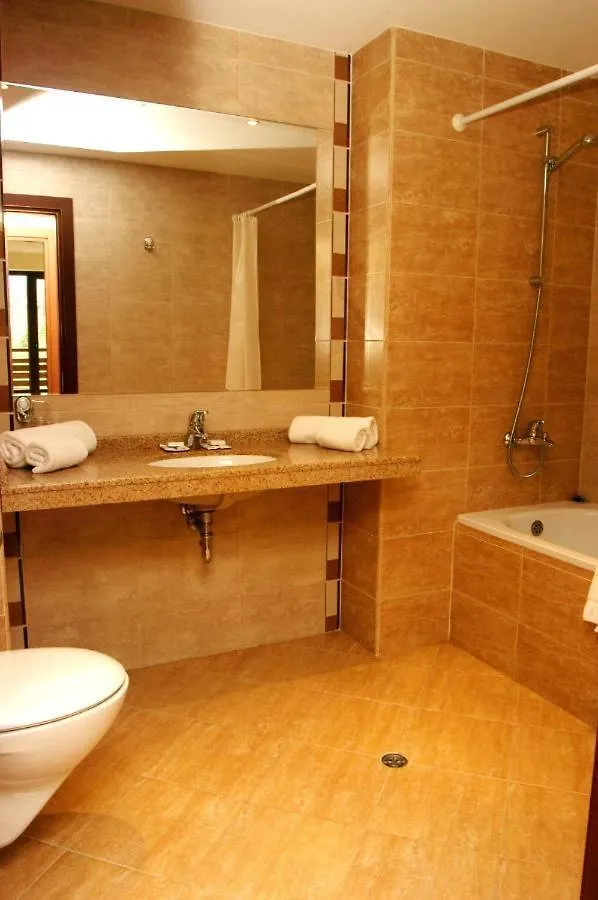 The View Apartment, Terra Complex Neighbour Building Bansko 0*,