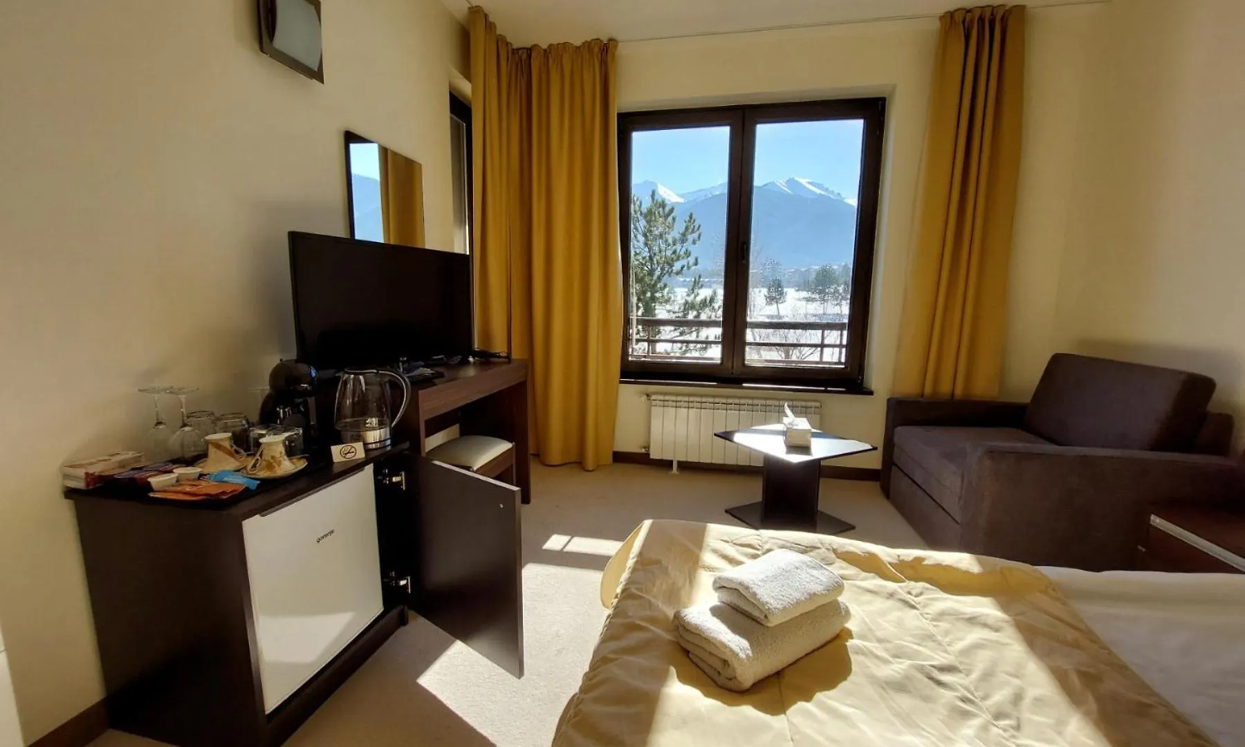 The View Apartment, Terra Complex Neighbour Building Bansko 0*,